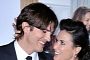 Ashton Kutcher Buys Demi Moore a Lexus, Divorce Still Coming
