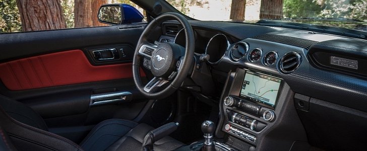 S550 Ford Mustang interior