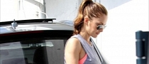 Actress Minka Kelly Could Be the Sexiest Audi Q5 Owner Ever