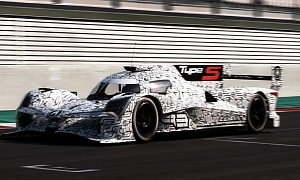 Acura ARX-06 LMDh Prototype Makes On-Track Debut, Everything Goes as Planned
