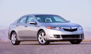 Acura Reports 32.4 Percent Drop But Praises Customers' Trust in the Brand