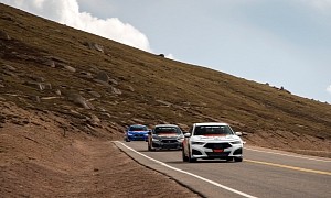 Acura's NSX Still Has the Hybrid Vibes, Races to 2020 Pikes Peak Hybrid Record