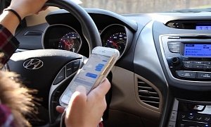 Addiction to Smartphones Can Prove Deadly Behind The Wheel