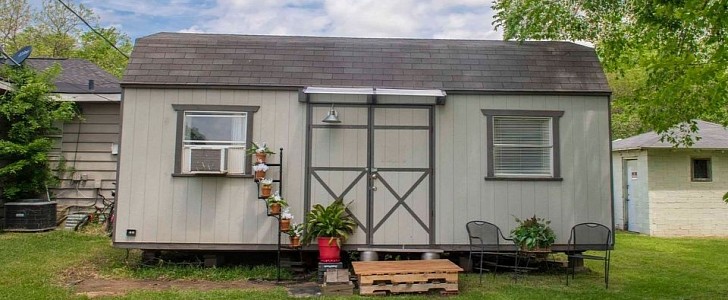 Affordable tiny house with two loft bedrooms