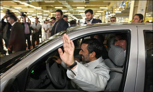 Ahmadinejad Opens Iran's Largest Auto Plant