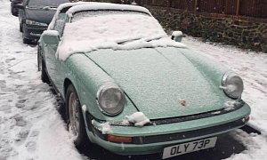 Air-Cooled Porsche 911 Targa Left Topless in the Snow Is Collector Car Abuse