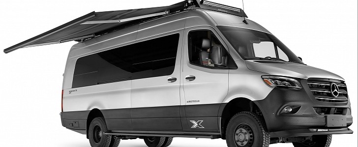 2022 Interstate 24X Touring Van