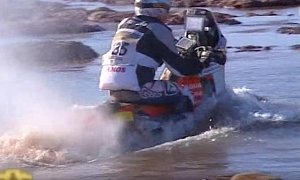 Alexander, the Son of American Racer Malcolm Smith, Tries His Hand in the Dakar 2016