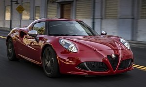 Alfa Romeo 4C Soldiers On For 2017 MY, No Major Changes Were Made