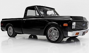 All-Black 1972 Chevrolet C10 Is What Invasive Restoration Does to a Half-Ton