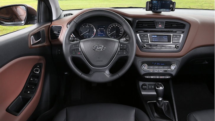 2015 Hyundai i20 Interior