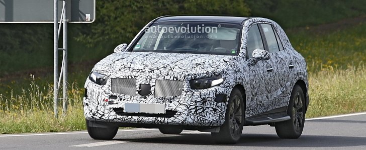 All-New Mercedes-Benz GLC-Class Spied for the First Time, Could Be a 2022 Model