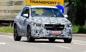 2021 Mercedes GLA-Class Spied With AMG Line Kit, Looks Perfect for Young Buyers