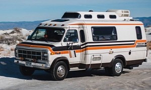 All-Original GMC Vandura Camper Van Comes With a Submarine Top and Cathedral Lighting