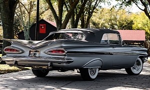 All Silver 1959 Chevrolet Impala Looks So Cool and Cold You Freeze Just by Looking at It