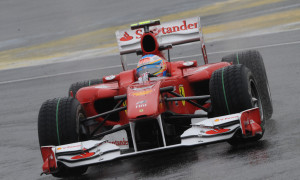 Alonso Beats Vettel in Second Practice - German GP