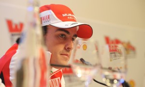 Alonso Does Seat-Fitting Session at Maranello