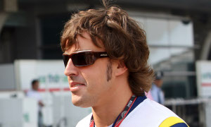 Alonso Happy with Renault Stay