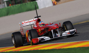Alonso Sets Pace on Day 2 in Valencia