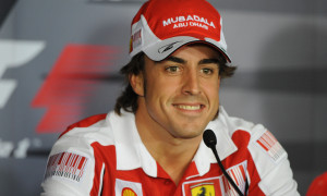 Alonso Tells Fans to Stay Calm on Petrov
