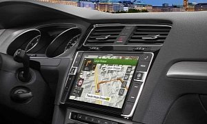 Alpine 9-Inch Navigation for VW Golf 7 Comes With Installation Video