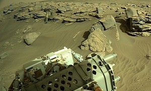 Amazing Close-Ups of Mars Prove Rocks Are Just Rocks Everywhere