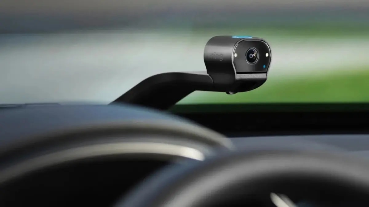 Ring Car Cam – Dash cam w/ 2 HD cams, GPS, Live View, Talk, Motion