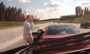 Ambulance Carrying Thrombosis Patient Gets Blocked by Angry BMW Driver in Russia