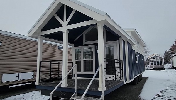 38-ft tiny home doesn't feel tiny at all