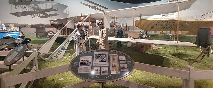 Vin Fizz Flyer  Cradle of Aviation Museum