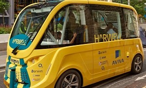 An Autonomous Shuttle Service Supported by ESA Debuts 5G and Satellite Communications