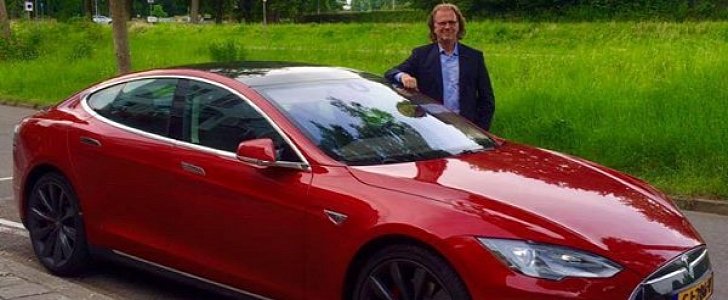 Andre Rieu Just Bought a Tesla Model S 