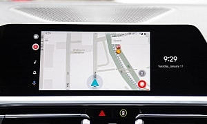 Android Auto 2022 Issue Returns to Make Using Google Maps and Waze Dangerous