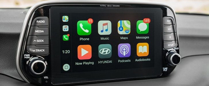 Apple CarPlay on Hyundai