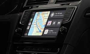 Apple Users Want Google Apps on the CarPlay Dashboard, And They Want It Now
