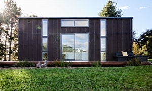 Architecturally Designed Tiny House Flaunts Two Bedrooms and Two Office Nooks