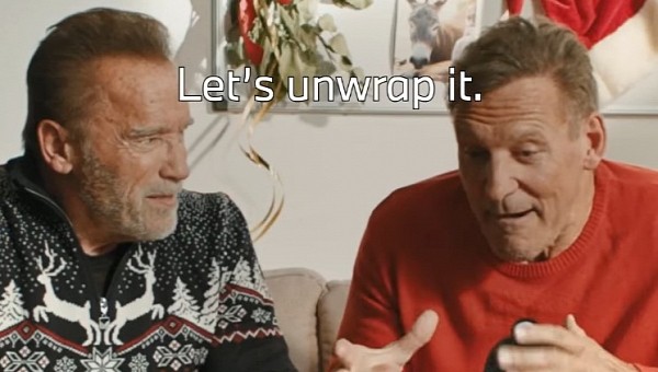 Arnold Schwarzenegger and Ralf Moeller Unbox BMW Pegasus Toy