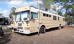 Art Meets Nature in This Cozy, 40-Ft Skoolie Designed for Full-Time Living on the Road