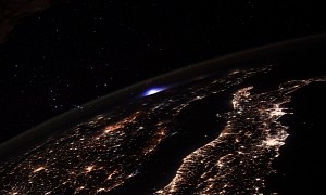 Astronaut Captures Rare Blue Glow Over Earth from the ISS
