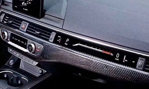 Audi A4, Q7 Get Passenger Dashboard Display in Chinese Retrofit Madness