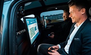 Audi Q7 e-tron with Integrated Playstation 4 Handed to esports Team Fokus Clan