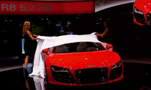Audi R8 5.2 FSI Just in Time for NAIAS Concert