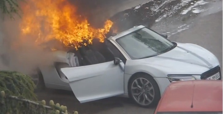 Audi R8 Spyder Burns during Wedding 