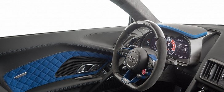 Audi R8 V10 Plus "Blue Thunder" Interior by Neidfaktor