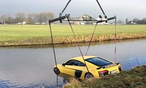 Audi R8 V10 Plus Turns Submarine after Driver Slides into a River in Poland