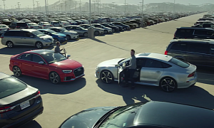 Audi RS3 and RS7 Race for Parking Spots Before Holidays in Commercial
