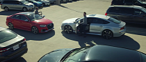 Audi RS3 and RS7 Race for Parking Spots Before Holidays in Commercial