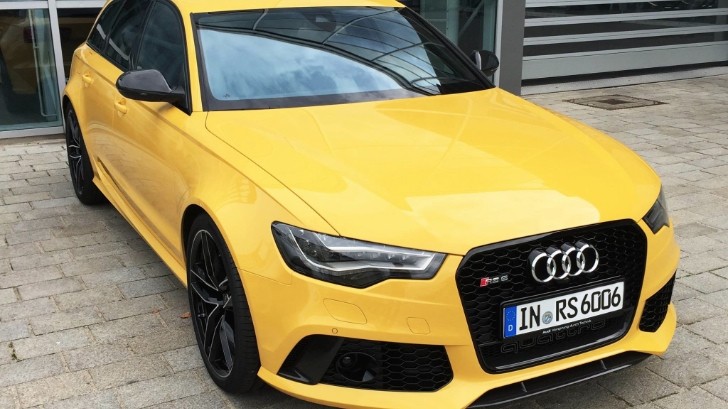 Audi RS6 Avant in Speed Yellow