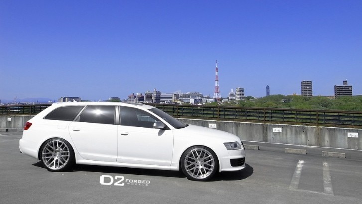 Audi RS6 Avant on D2Forged Wheels