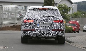 Audi Spied Testing Sporty Q7 Prototype, Could Be the S Q7